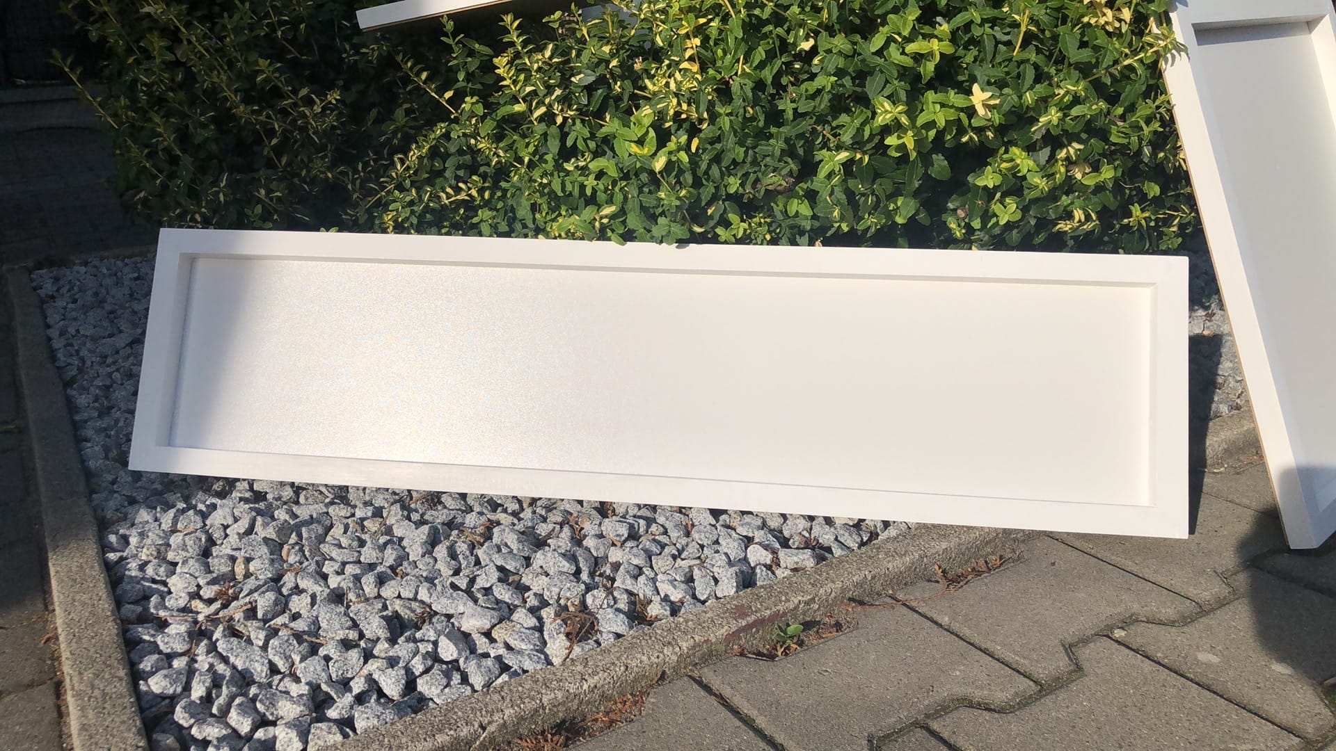 Rama drewniana 100/25cm biała